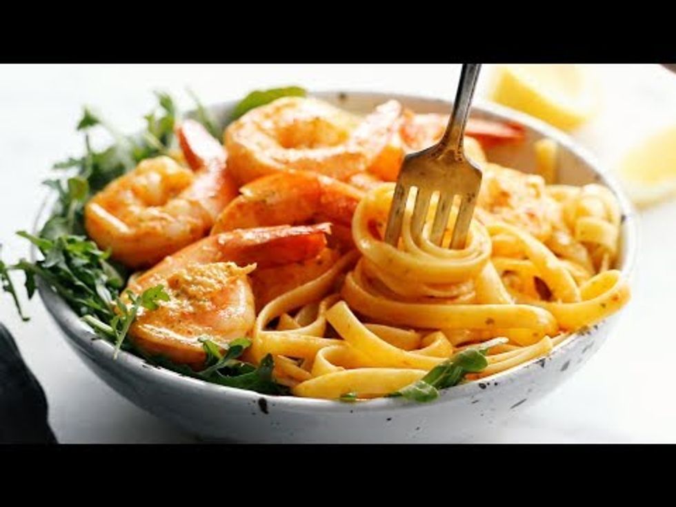 Red Pepper Fettuccine with Shrimp Recipe - Pinch of Yum