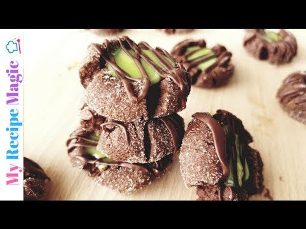 Mint Chocolate Thumbprint Cookies