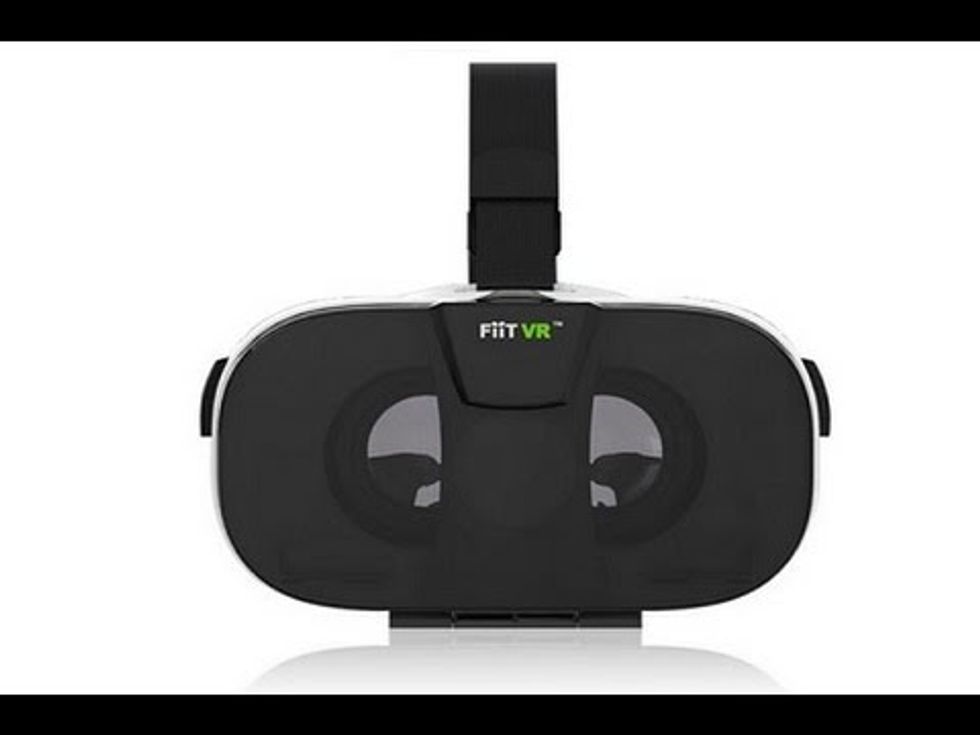 Review: Fiit VR, The Best Low-Cost Headset Yet
