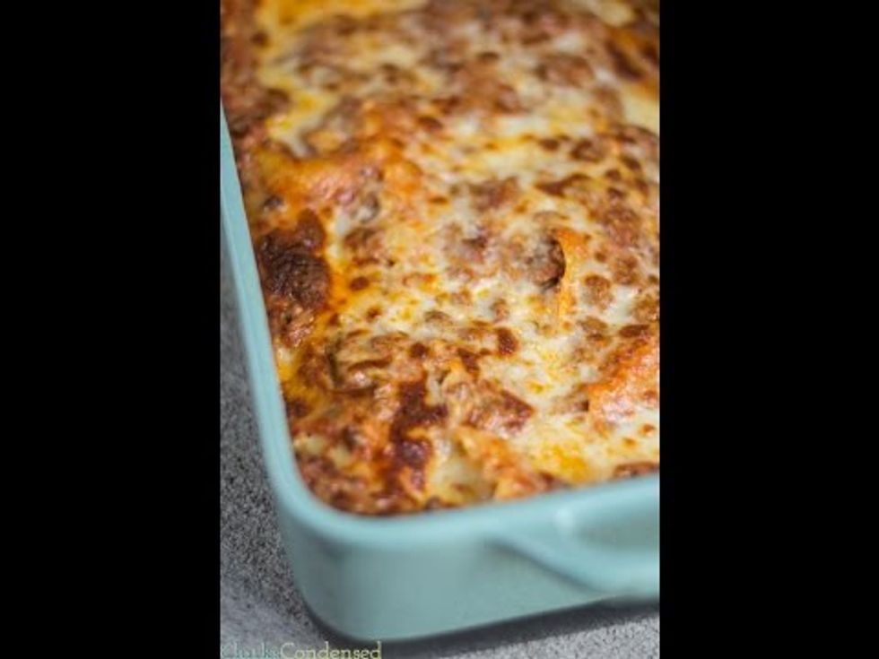 Easy Lasagna Recipe with Meat and Cheese!