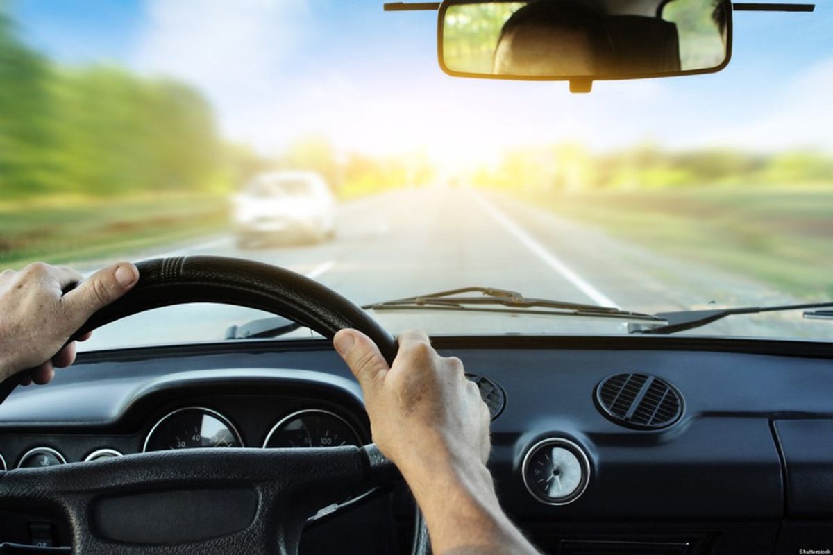 8 Drivers We've All Seen On The Road