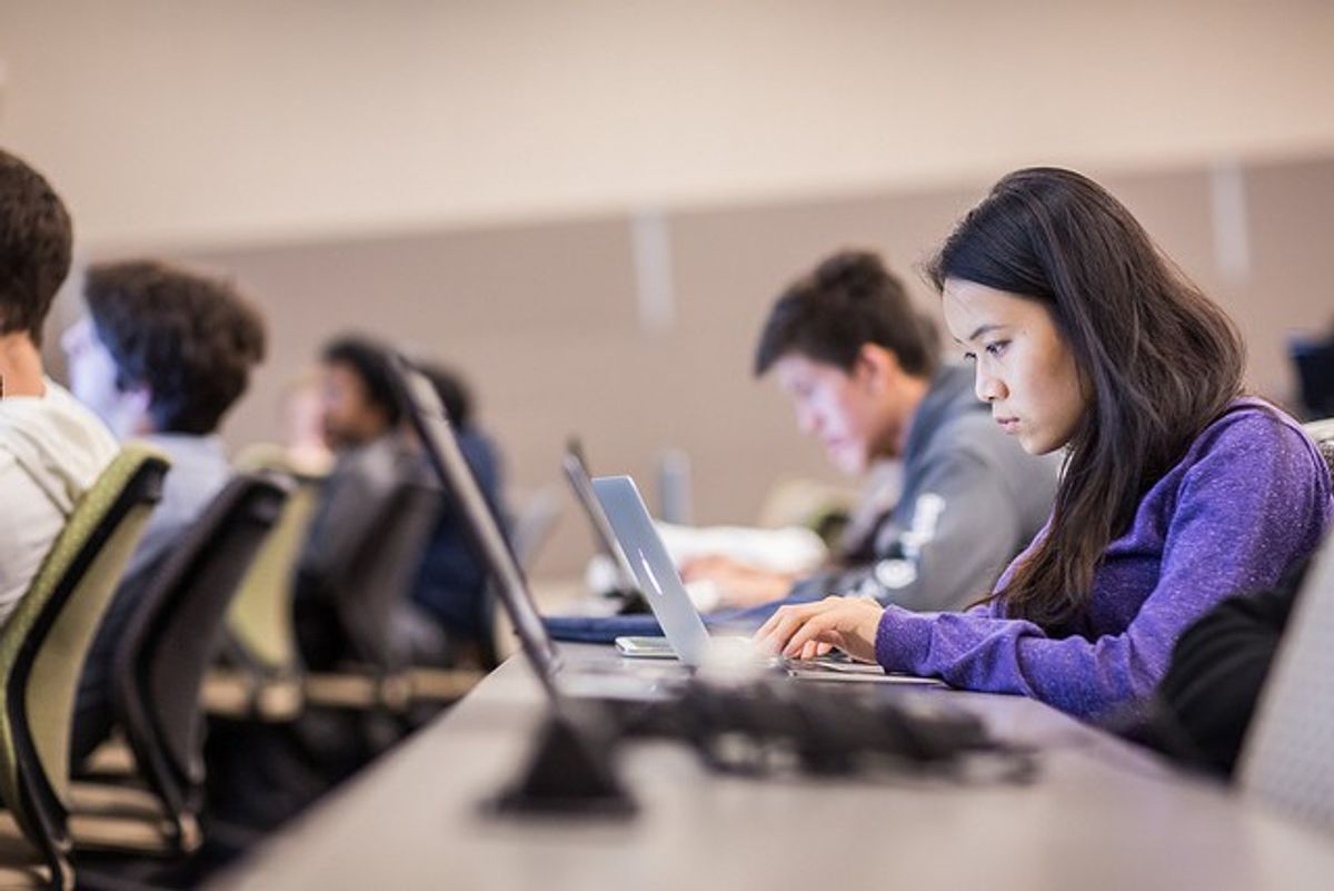 15 Useful Websites For College Students