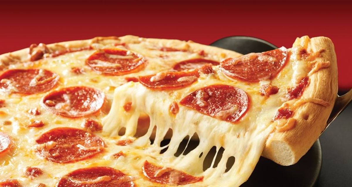 11 Reasons Pizza Should Be Your Favorite Food
