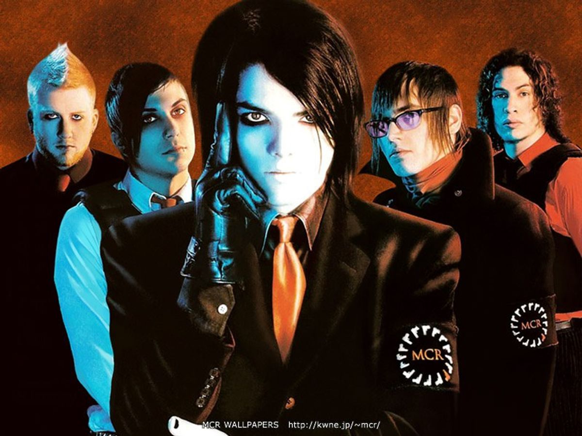 11 Early 2000s Emo Songs That Will Still Make You Feel Weird