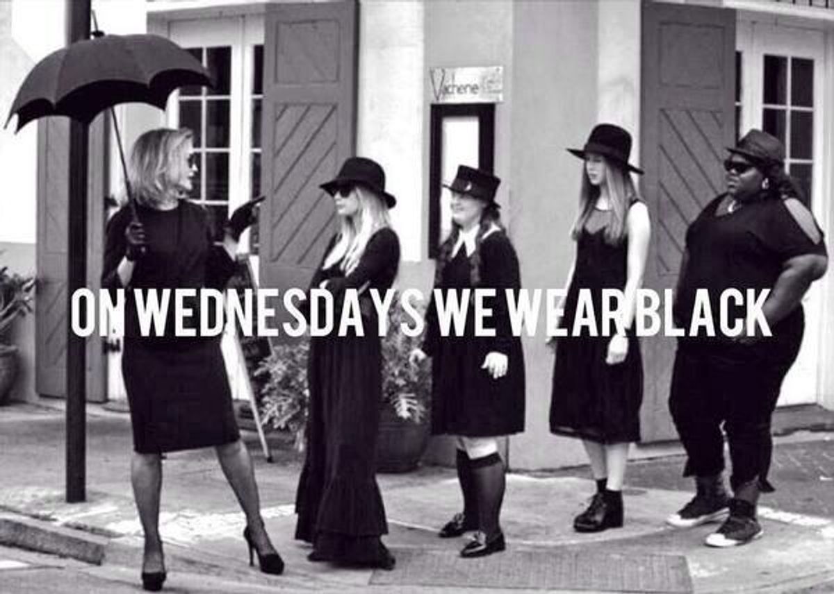 12 Reasons To Wear All Black