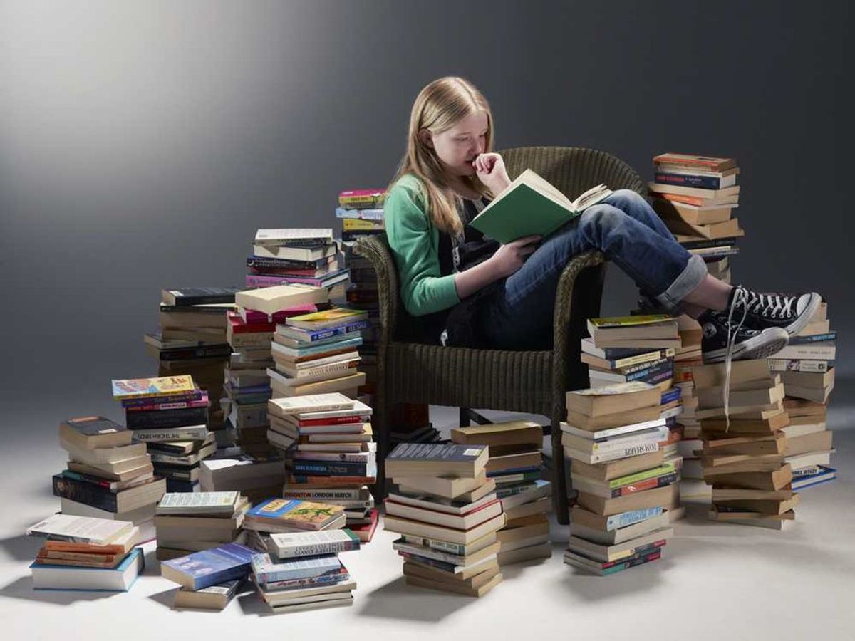 20 Essential Books to Read According To English Majors