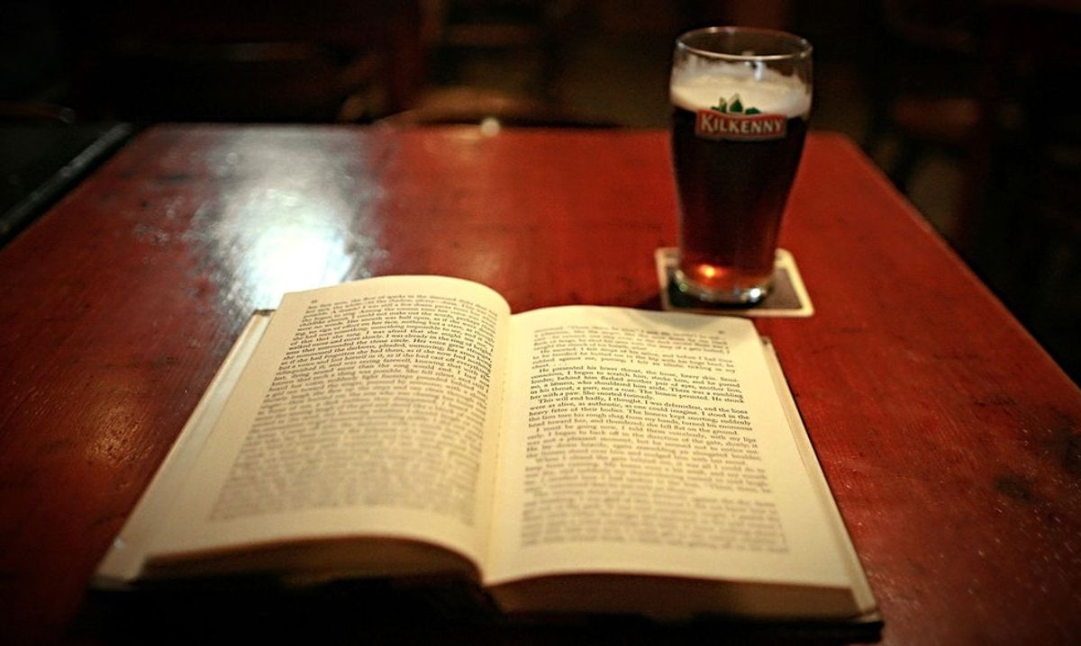 The Literary Pub Crawl: A Guide To New York City's Best Spots