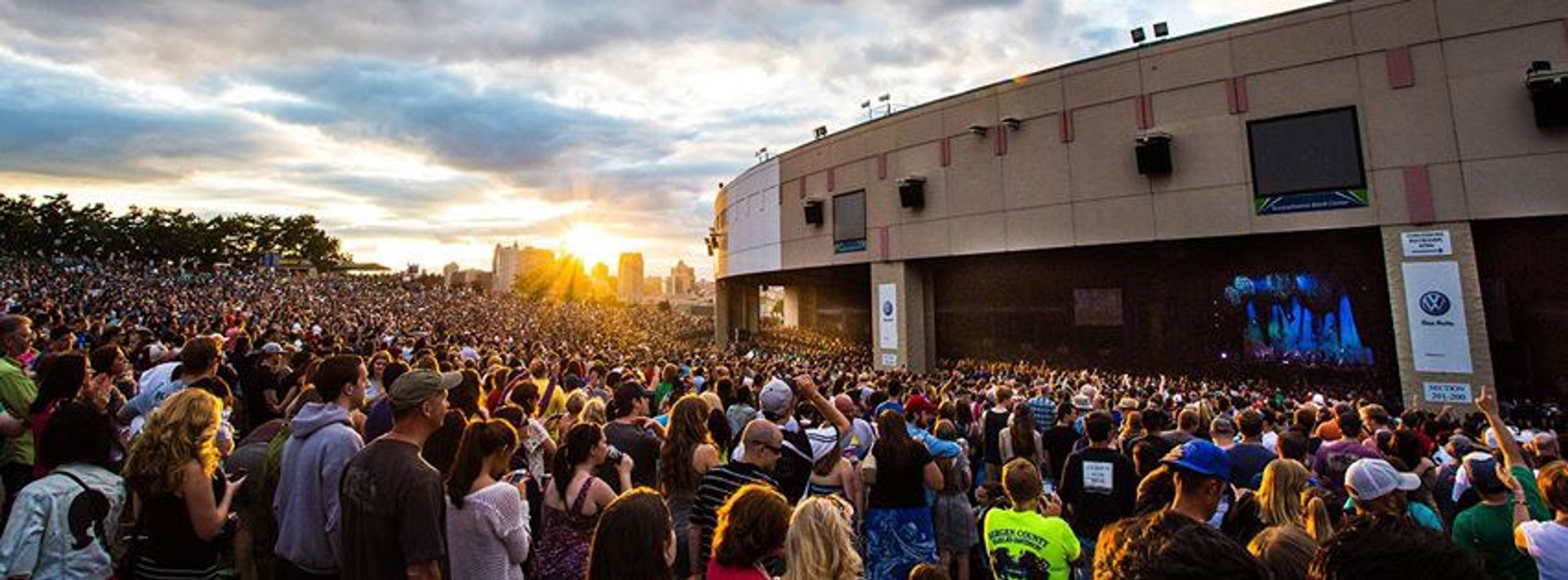 8 Reasons Why The Susquehanna Bank Center Is The Best Summer Spot