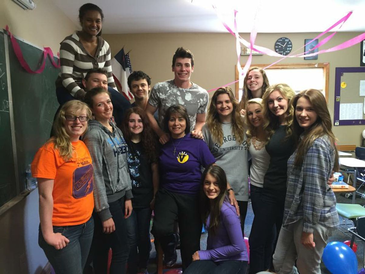 How To Throw The Perfect Surprise Party How To Throw The Perfect Surprise Party