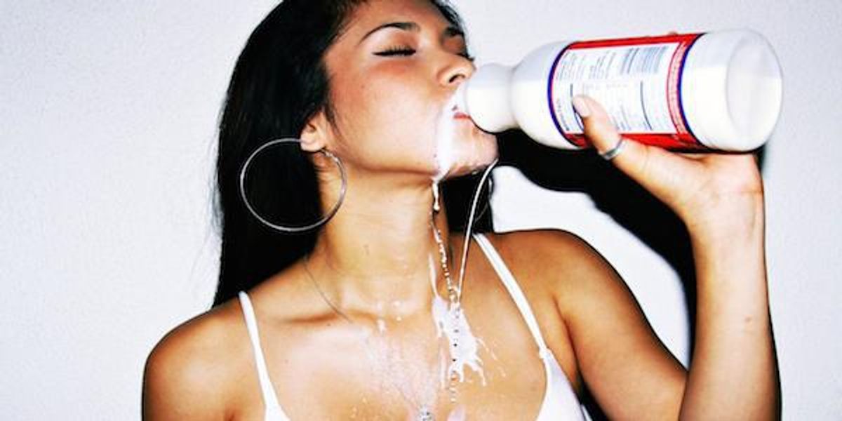 7 Reasons To Stop Drinking Milk Right Now