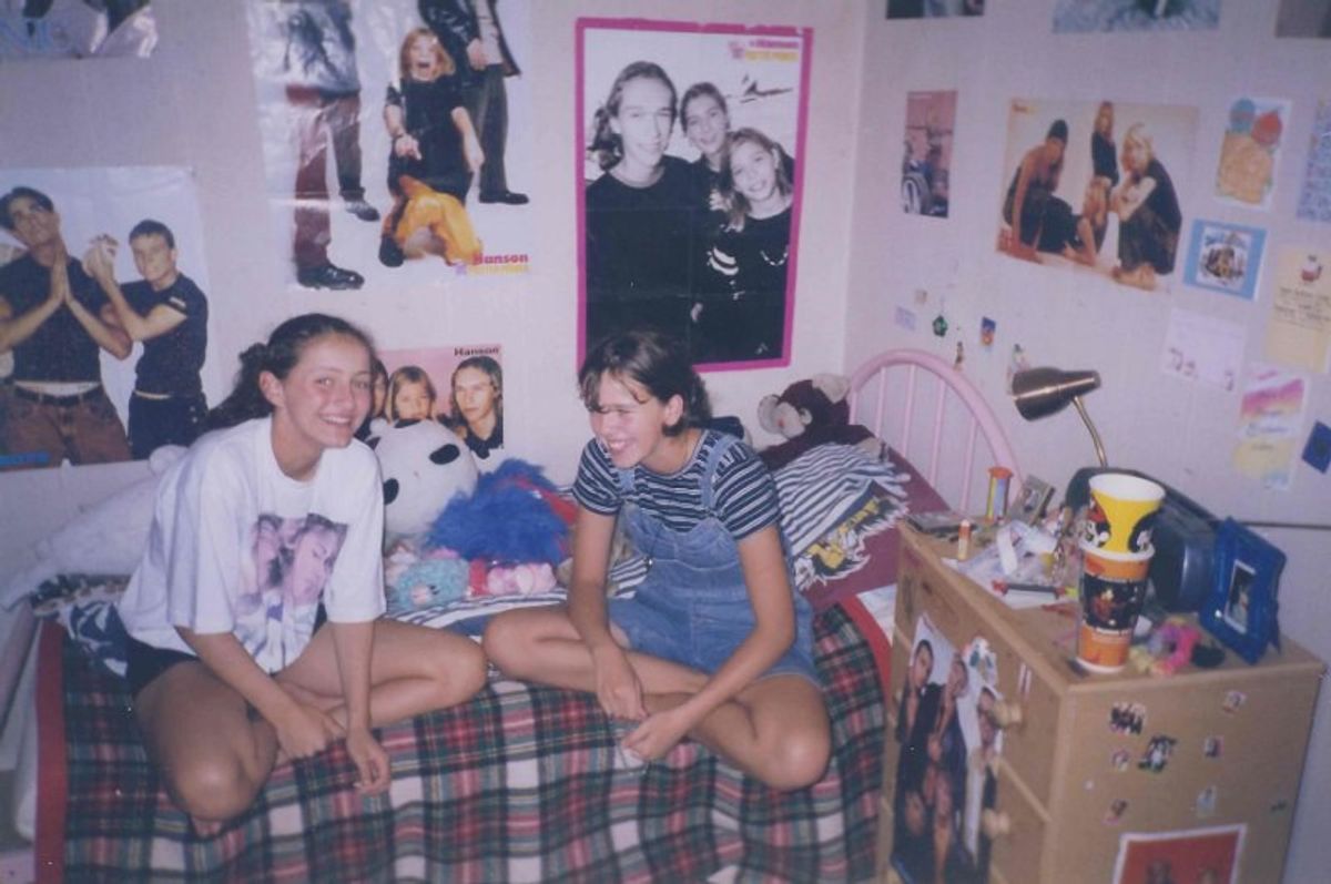 Life In The 90's: Bedroom Posters Versus Instagram Feeds
