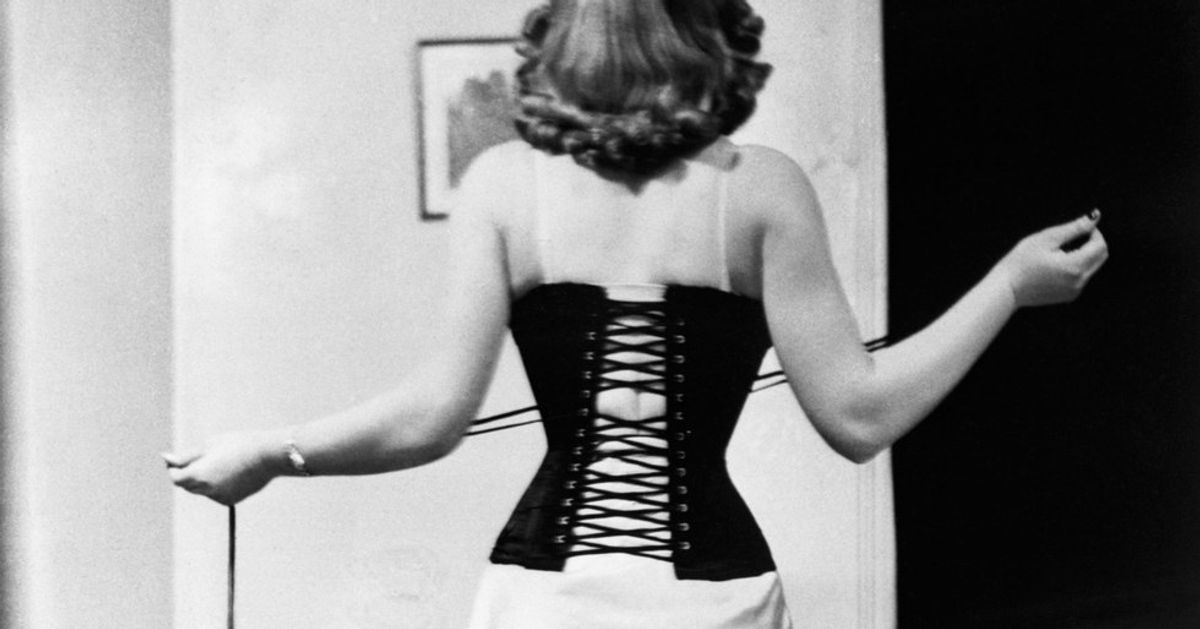 I Tried Waist Training And This is What Happened