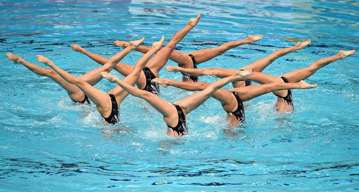 6-reasons-synchronized-swimming-is-an-amazing-sport