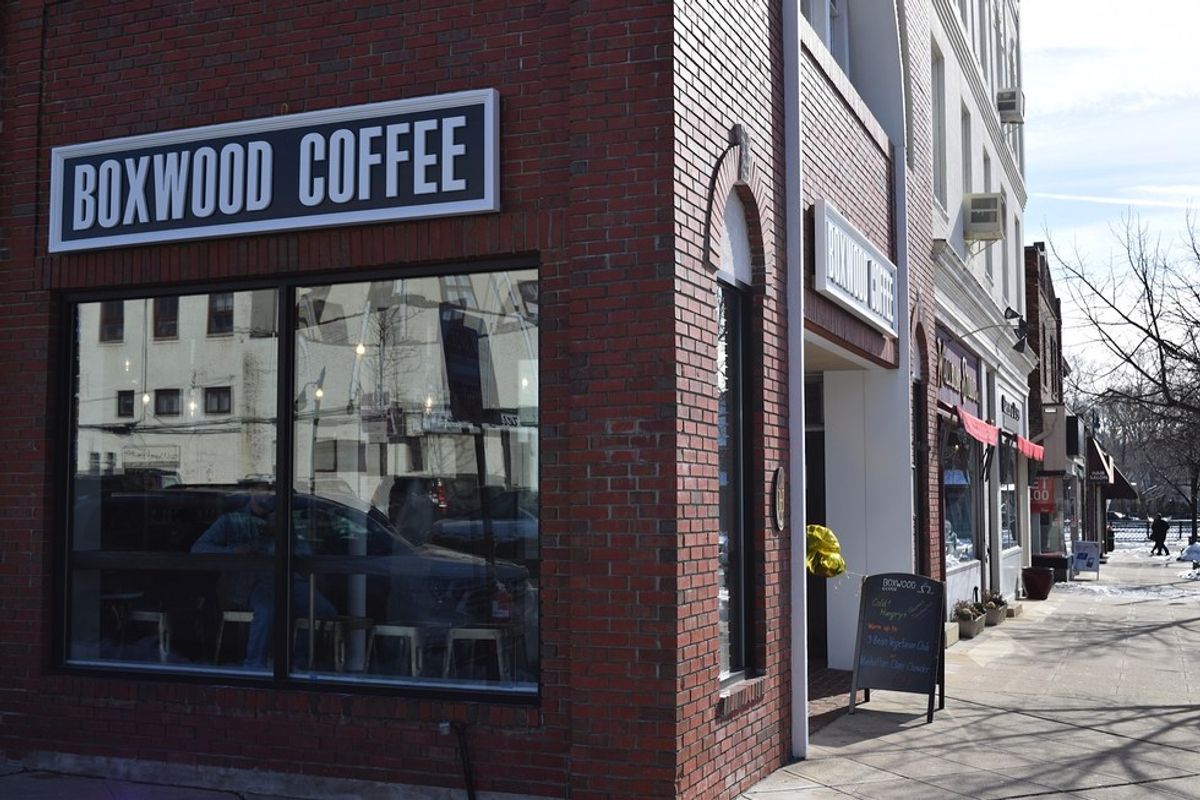 5 Perks Of Local Coffee Shops