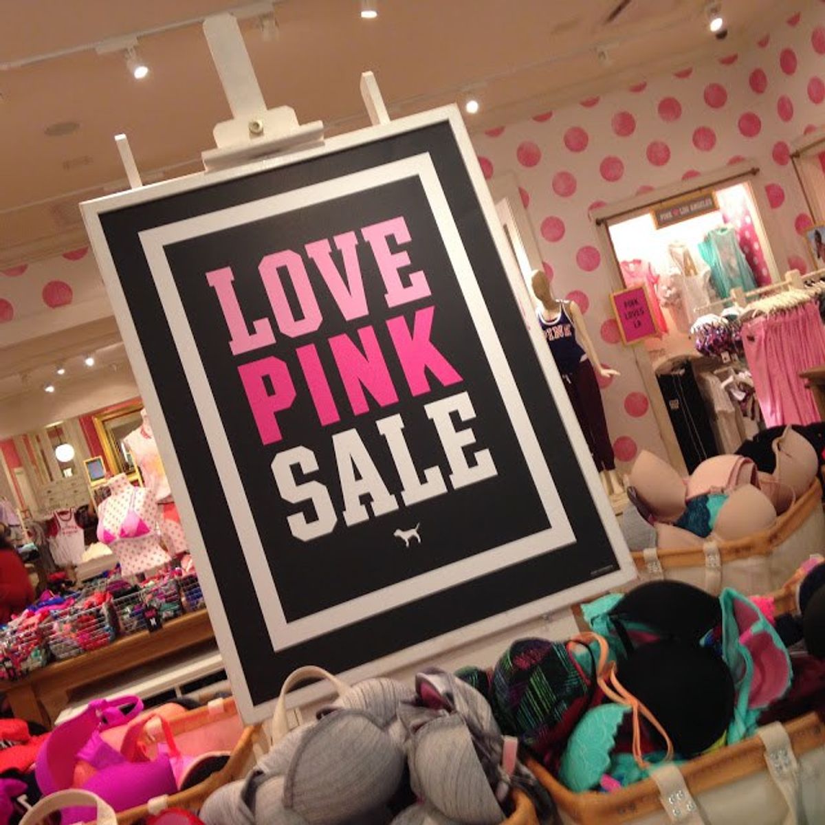 10 Tips For The VS SemiAnnual Sale