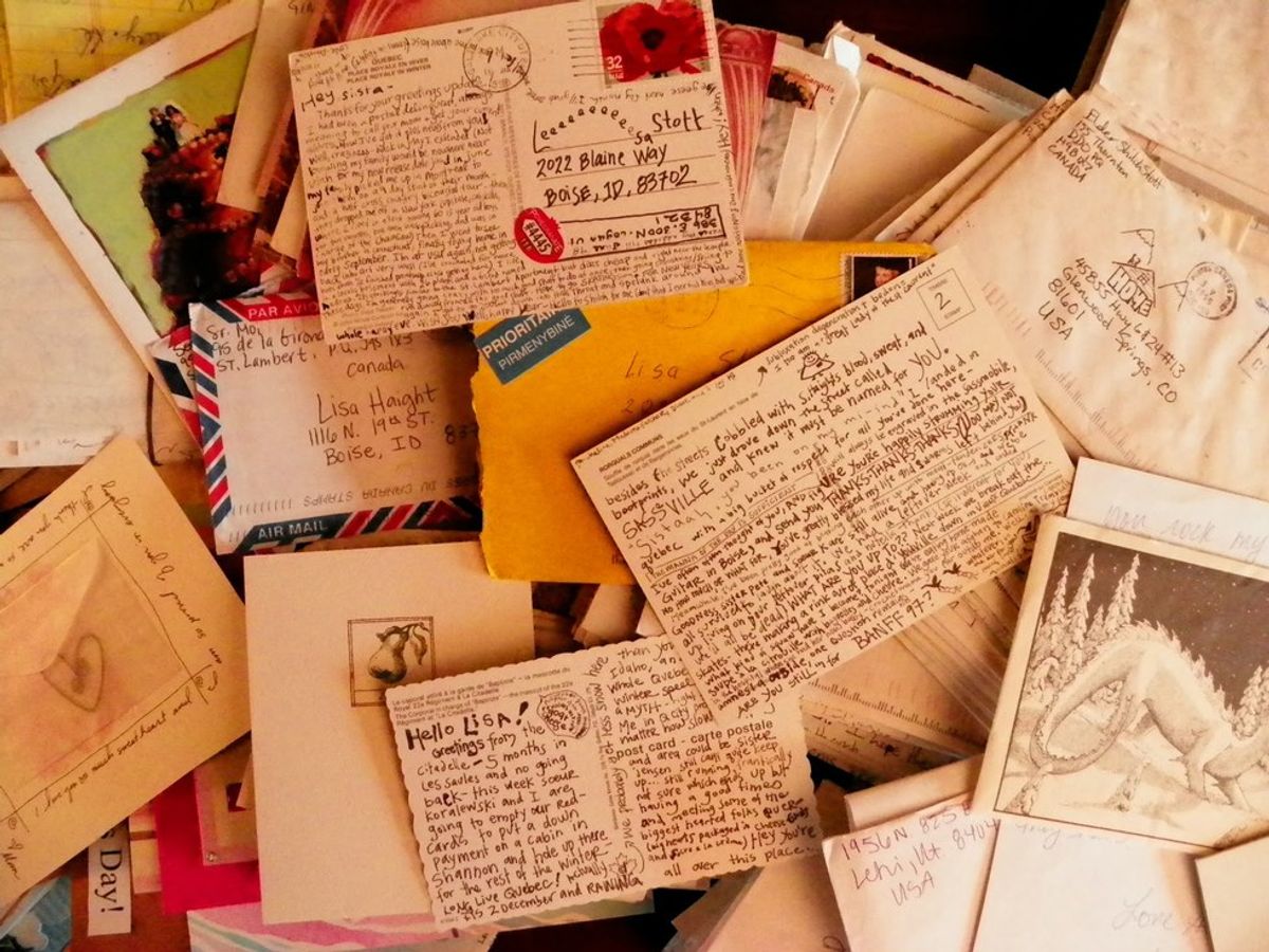 5 Reasons A Handwritten Letter Is Better Than Any Text