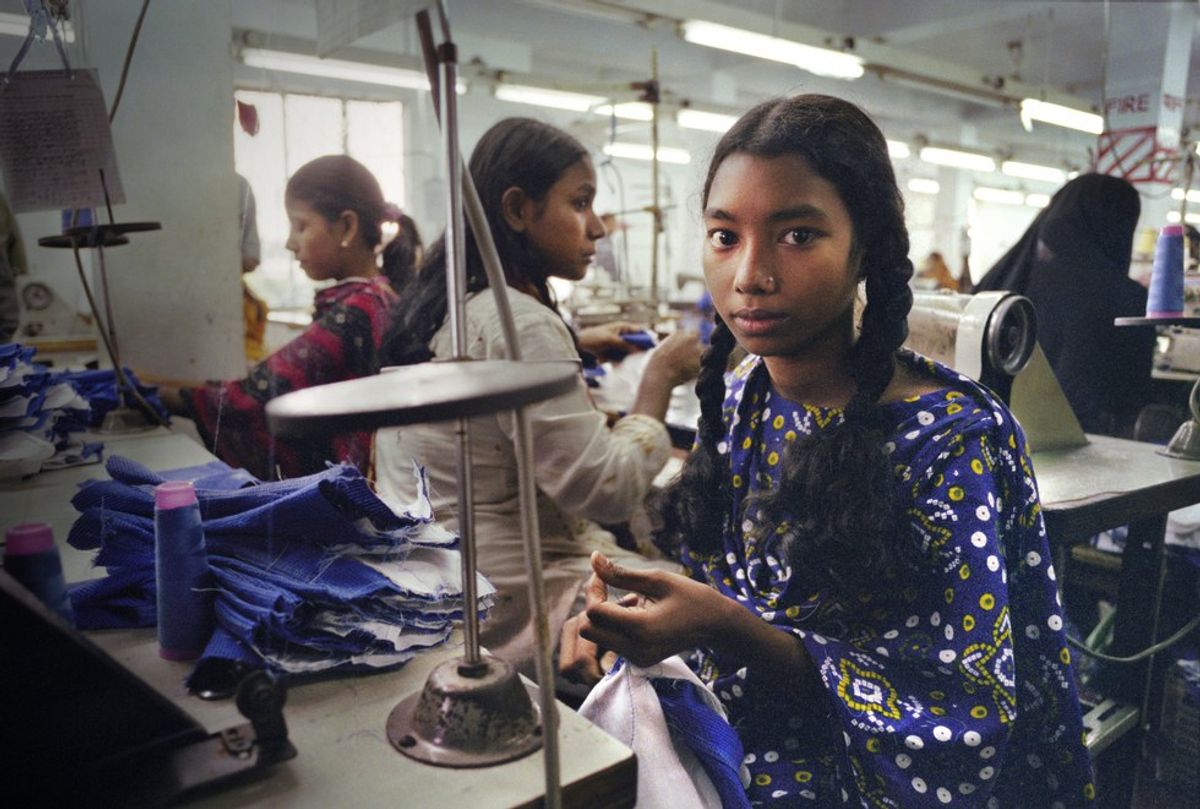 Sweatshop workers wages picture