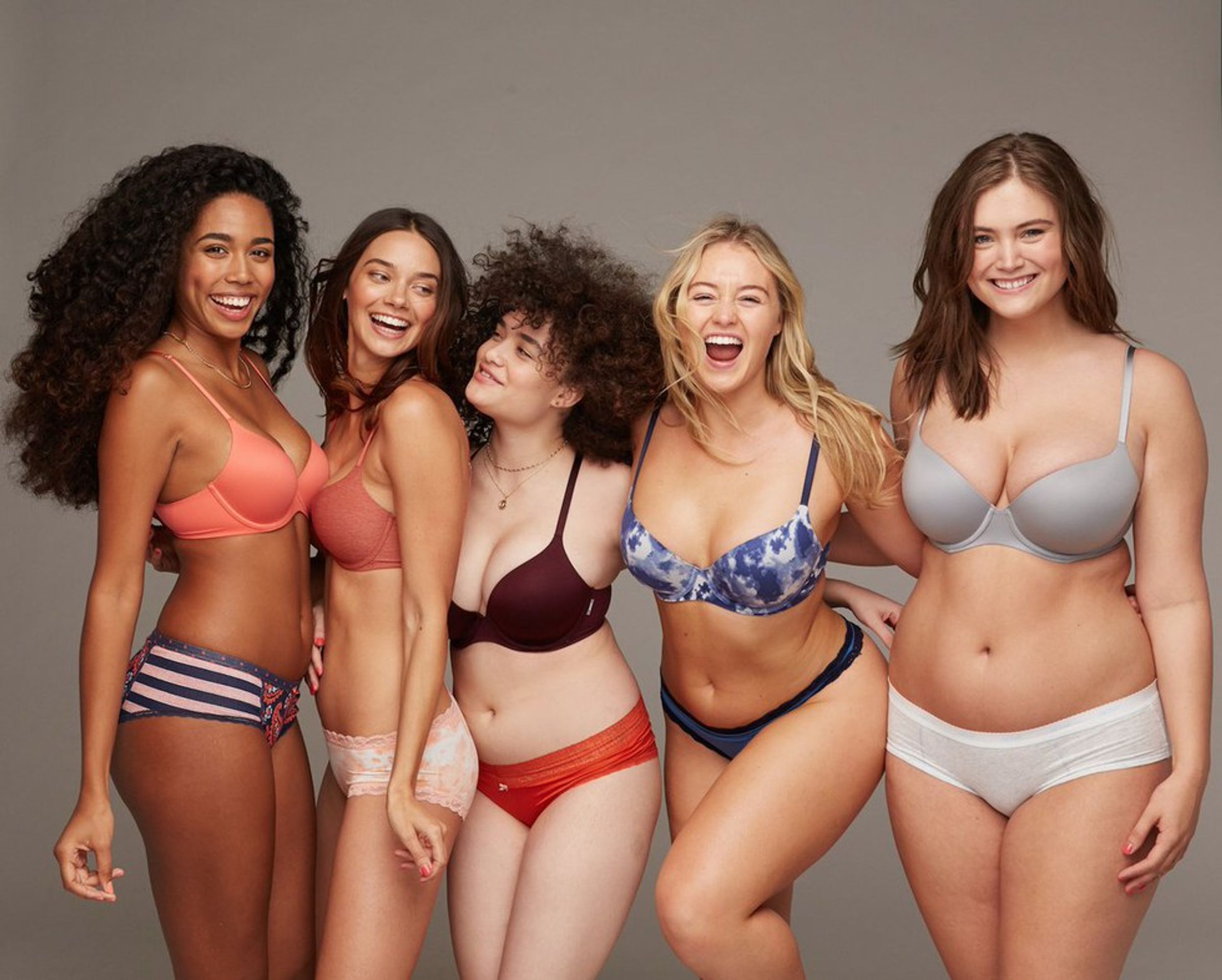 While Victoria's Secret Is Promoting Photoshop, Aerie Is Promoting Body Positivity