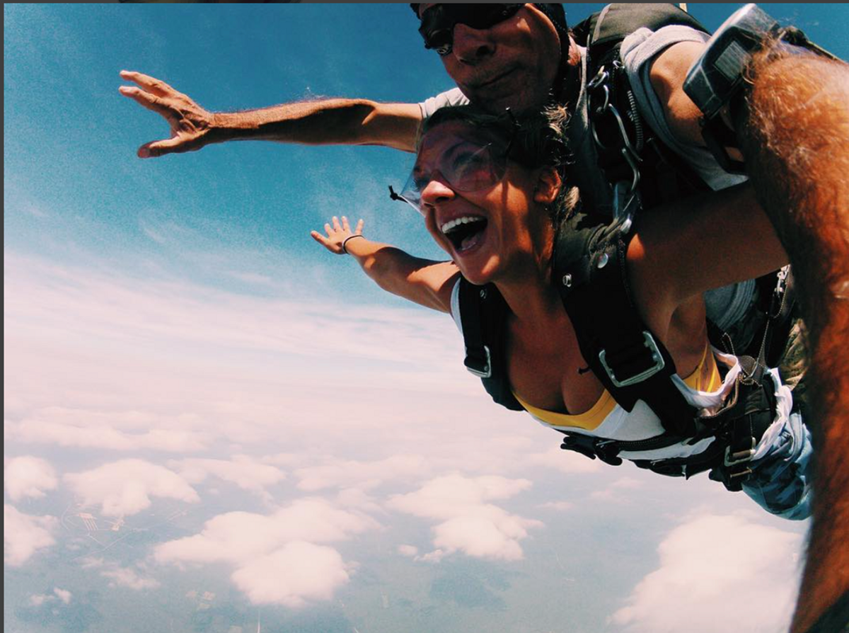 30 Thoughts That Go Through Your Head While Skydiving