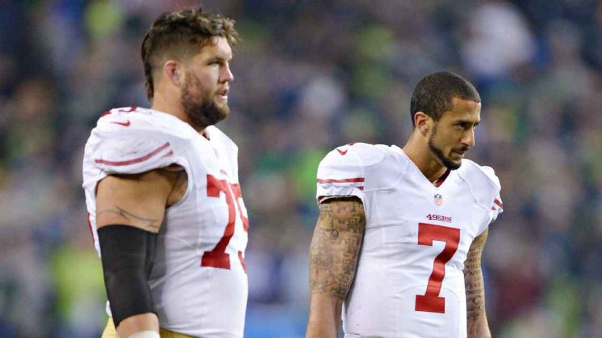 Colin Kaepernick Is Making History For Standing Up For Minorities