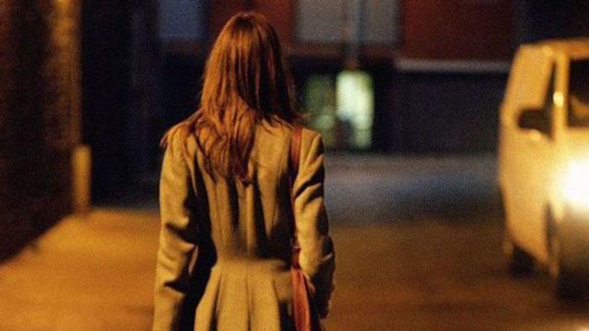 Do Women Consider Walking Alone At Night Too Dangerous?