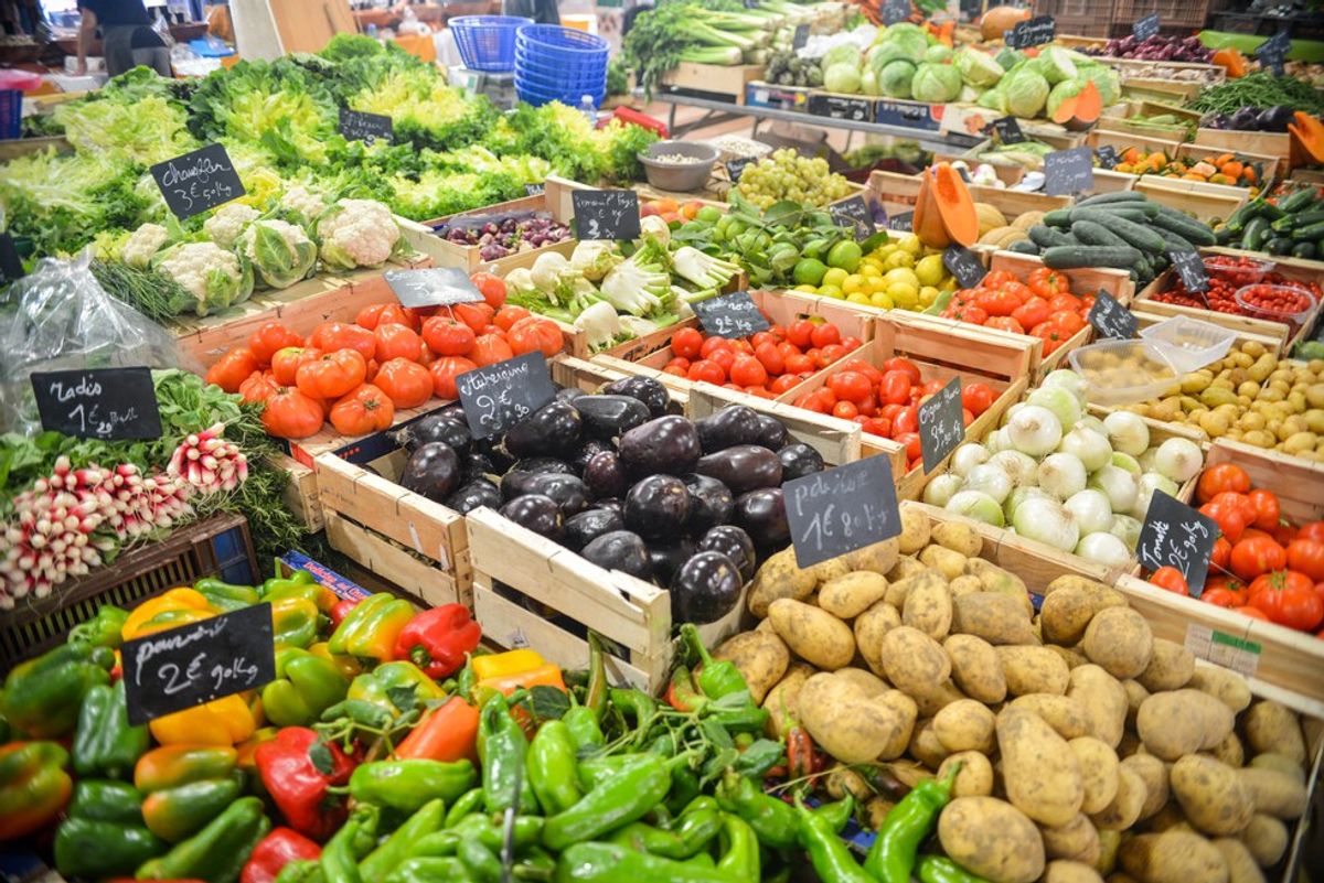 How Choosing A Healthier Lifestyle Causes Judgment In Local Grocery Stores