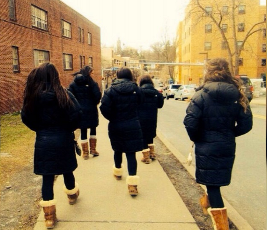 yoga pants and uggs