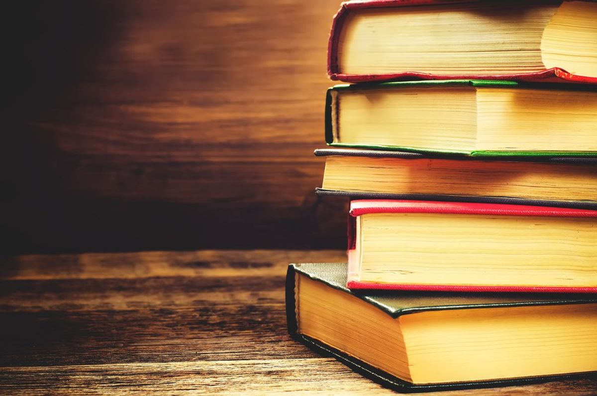 10 Authors You Never Thought Were Attractive