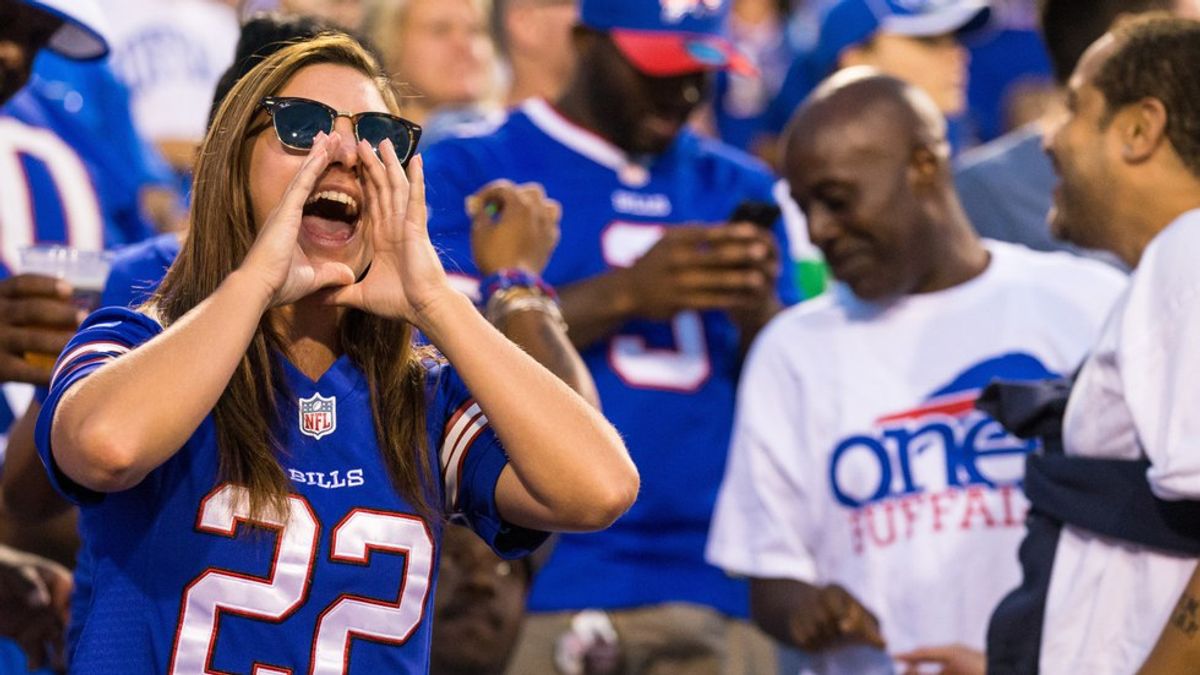 5 Things Girls That Love Football Hate Hearing