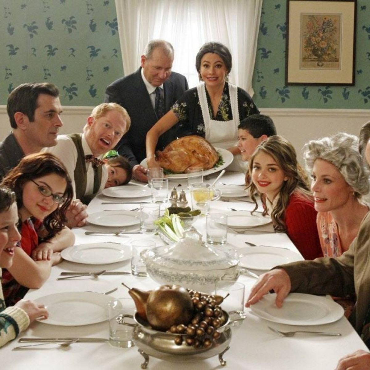 10 Questions Your Family Will Ask You At Holiday Gatherings