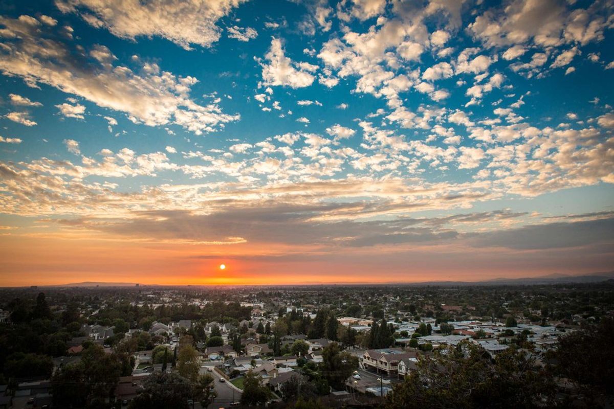 15 Signs You Grew Up In Orange County