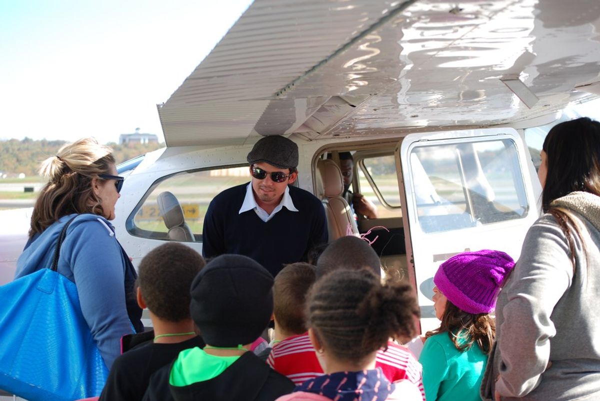 Liberty University School of Aviation Hosts Second Grade Field Trip