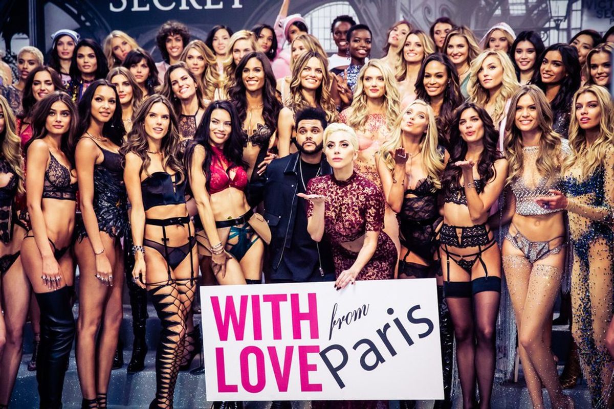 Does The Victoria Secret Fashion Show Favor Girls From Famous Families?