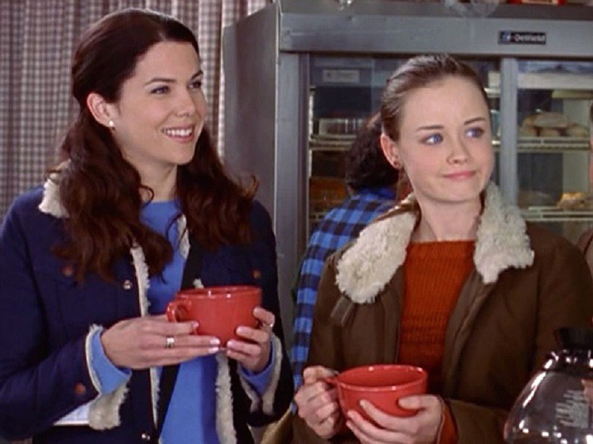 10 Signs You and Your Mom are Rory and Lorelai Gilmore