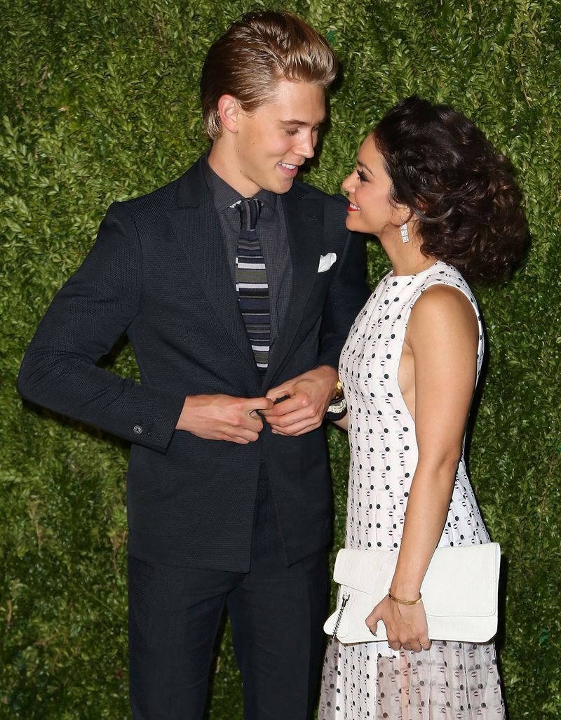 is austin butler dating vanessa hudgens