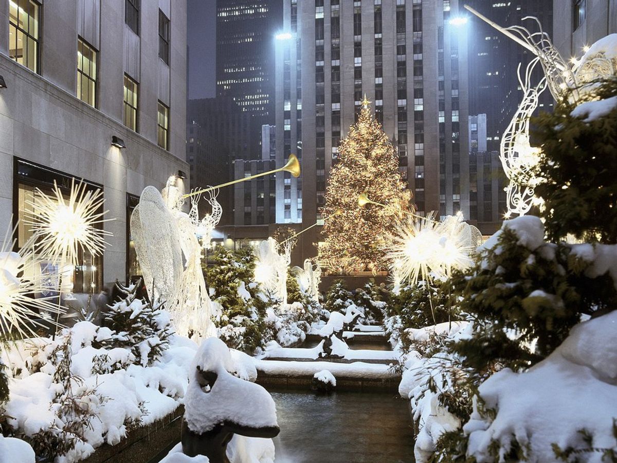 5 Magical Must-See Spots During Christmas In New York City