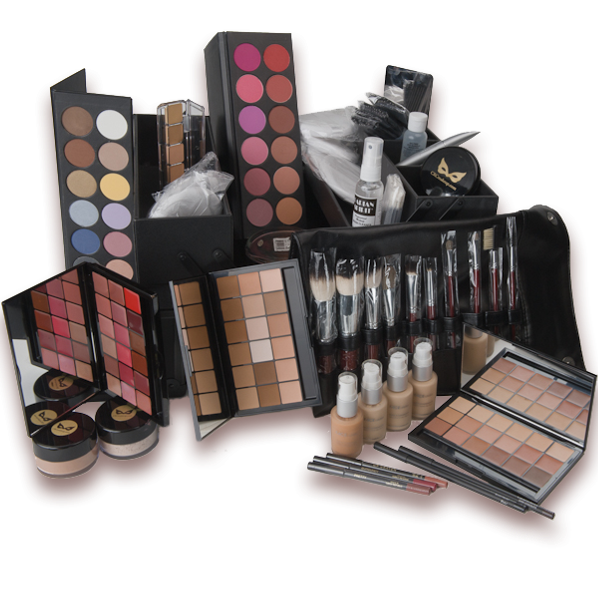 10 Must Haves for the Makeup Junkie In All of Us