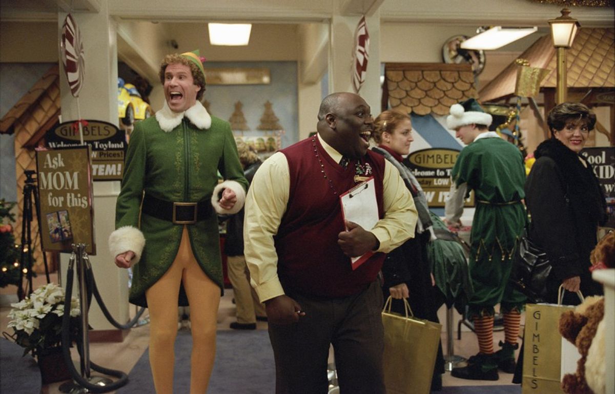 Why Working Retail During The Holidays Isn't The Worst