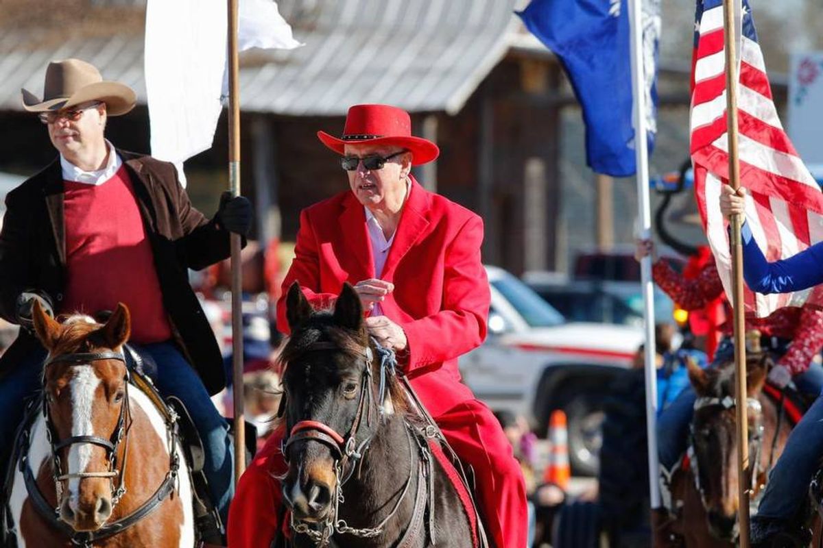 Lowrys Christmas Parade 2022 The Lowrys' Christmas Parade