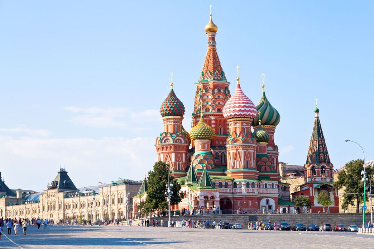 5 Ridiculous Misconceptions Americans Have About Russians