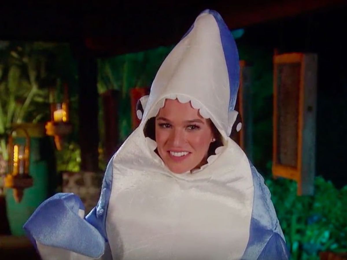 8 Reasons We All Secretly Love Dolphin Girl From The Bachelor