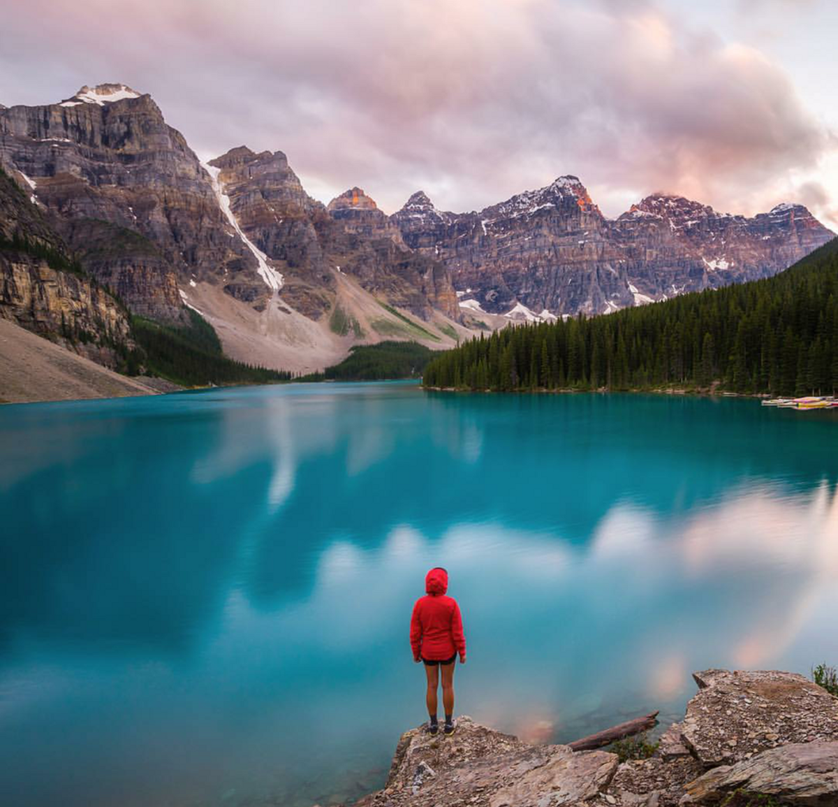 5 Travel Instagrams You Need To Follow
