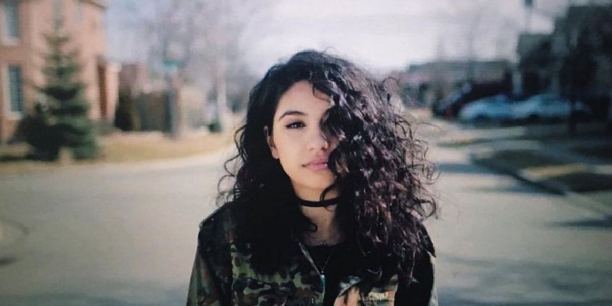 5 Reasons Why You Need To Add Alessia Cara On Snapchat