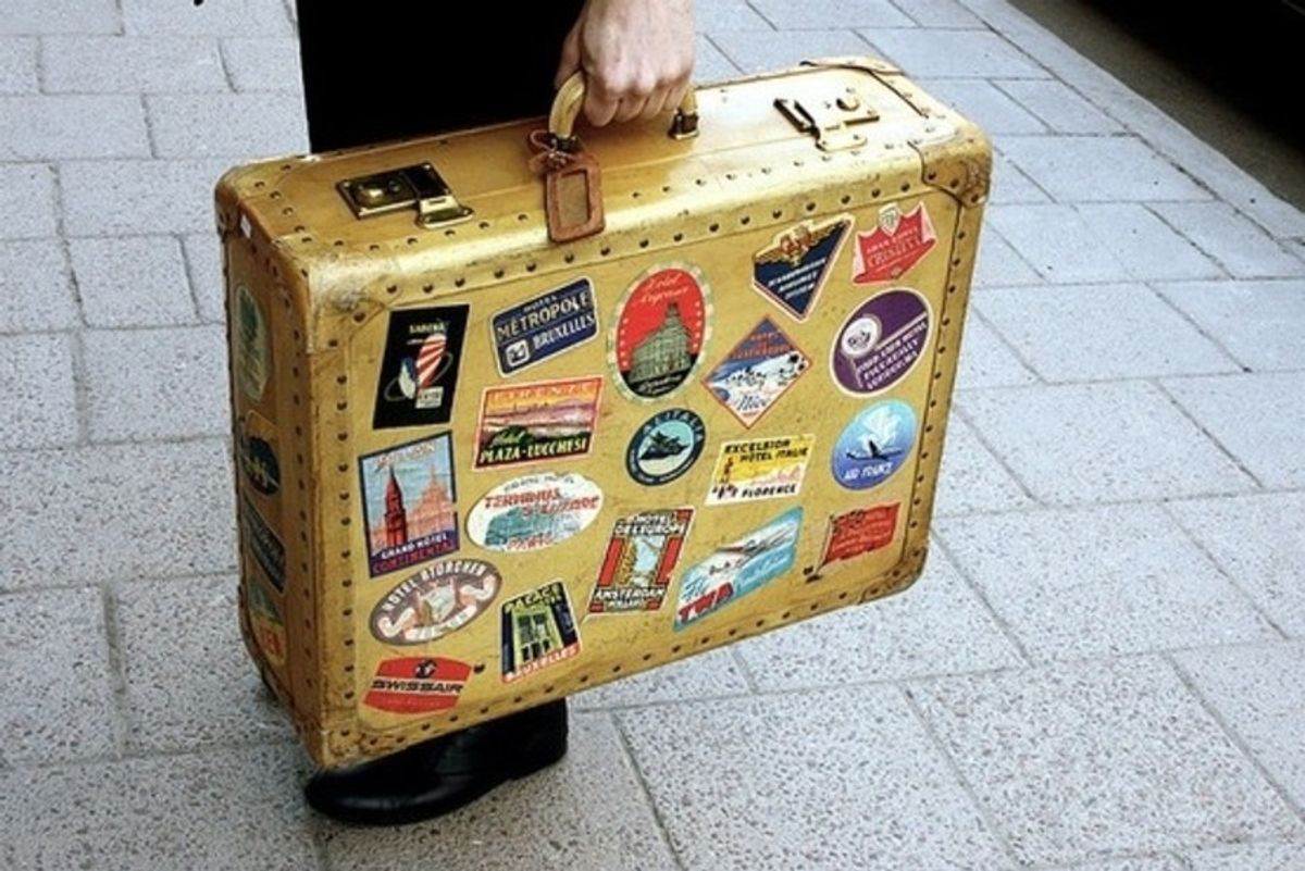 7 Things You Should Always Pack In Your Carry-On
