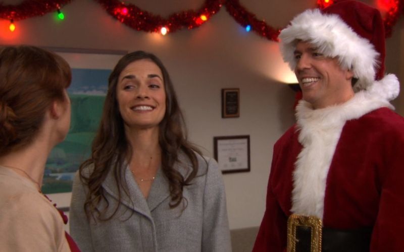 The 7 Best Christmas Episodes Of 'The Office' That Will Have You