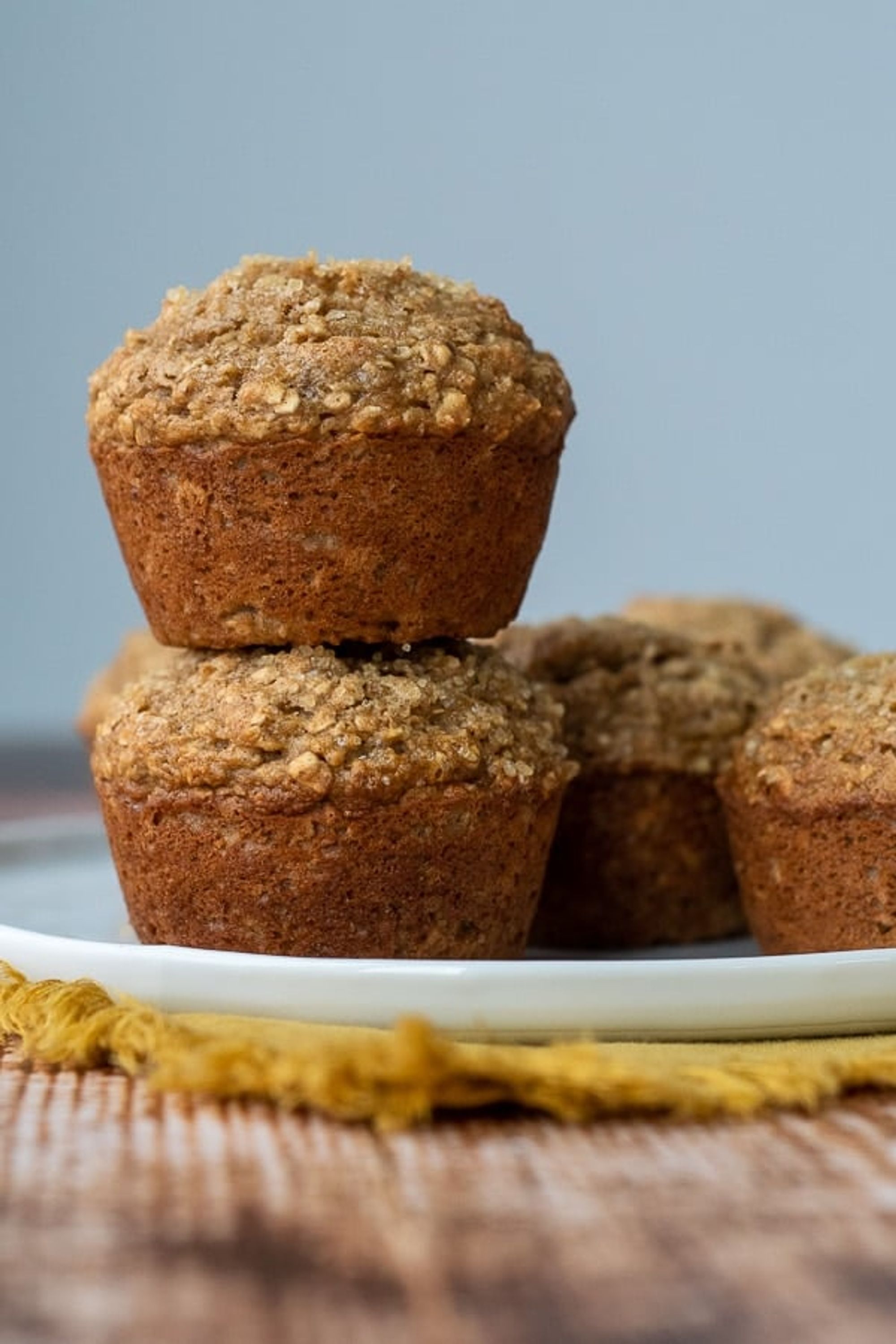 Easy Applesauce Muffins Recipe | Healthy Applesauce Oatmeal Muffins ...