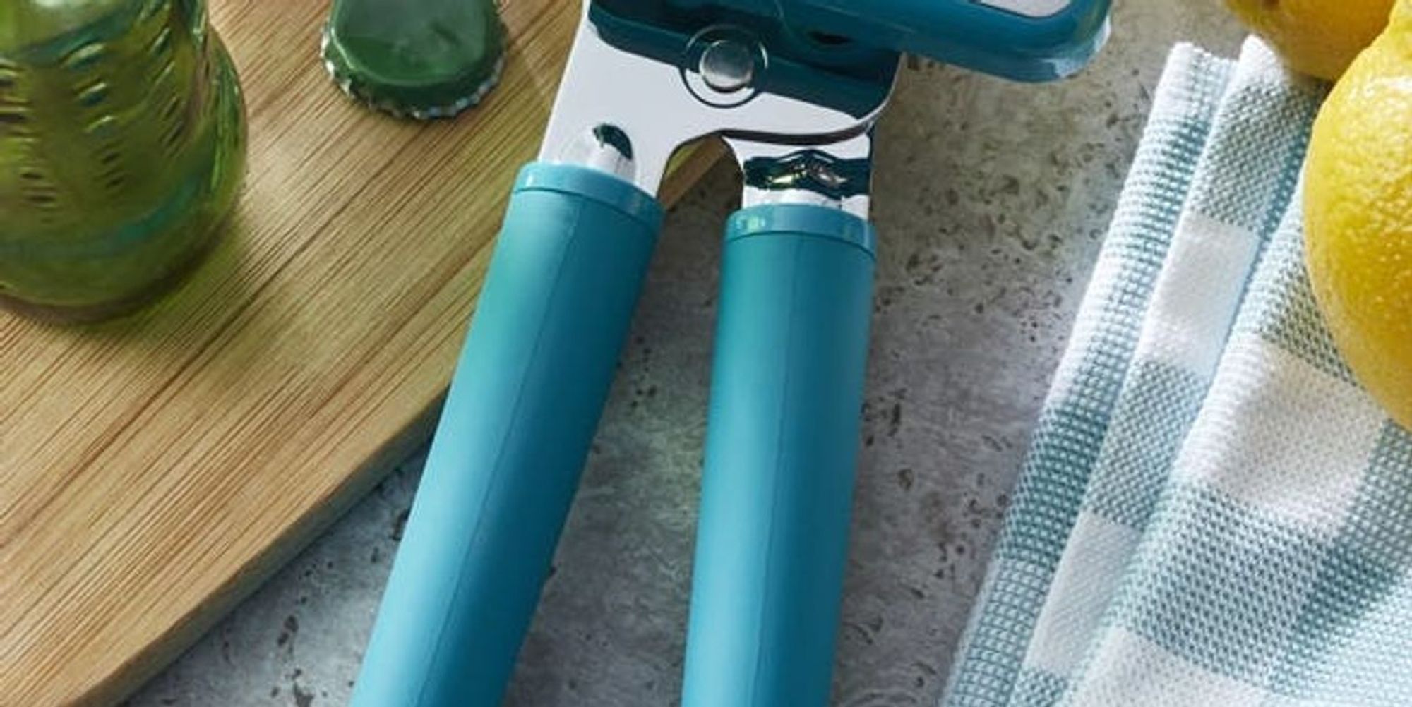 KitchenAid Teamed Up With Walmart for a BudgetFriendly Kitchen