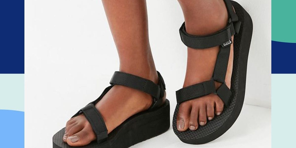 teva midform universal chunky sandals in black