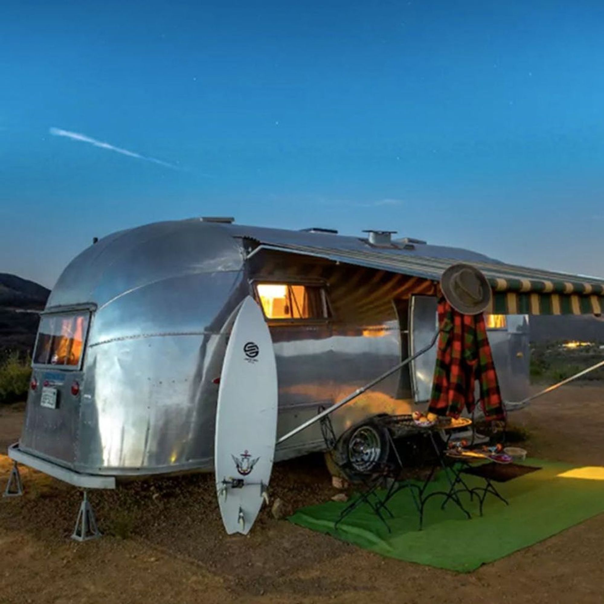 9 SwoonWorthy Airstream Airbnbs for Your Next Glamping Adventure