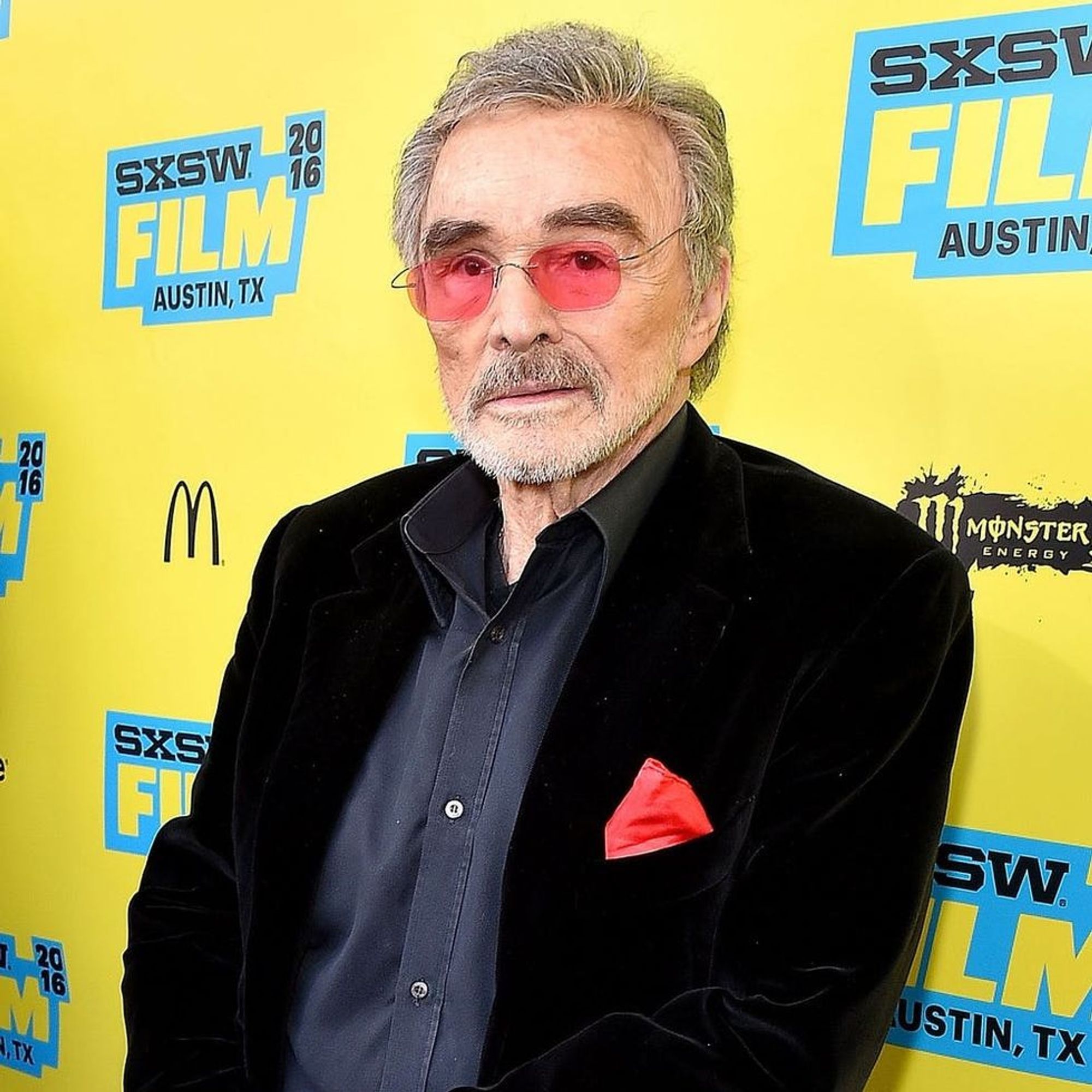 burt reynolds has died 82 brit co burt reynolds has died 82 brit co